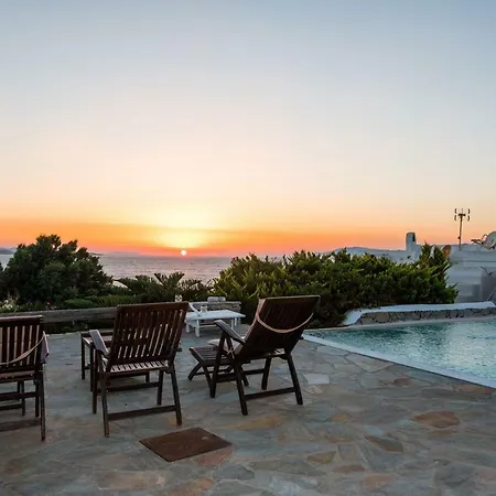 Villa Waves *