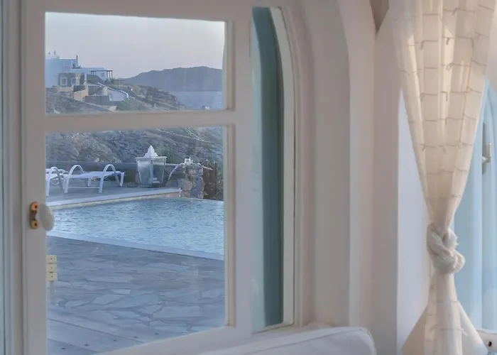 Waves Agios Ioannis Diakoftis